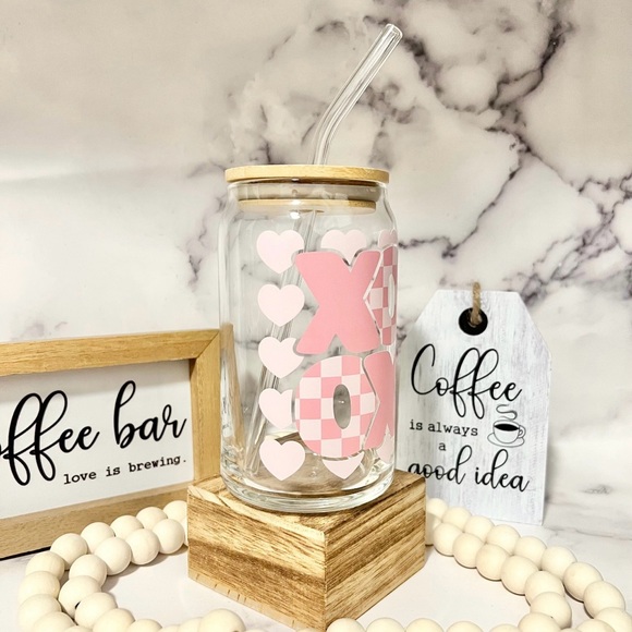 💜 Iced Coffee Glass with Straw and Lid | Gift for Her | Valentine’s Day Gift💜 - Picture 2 of 3